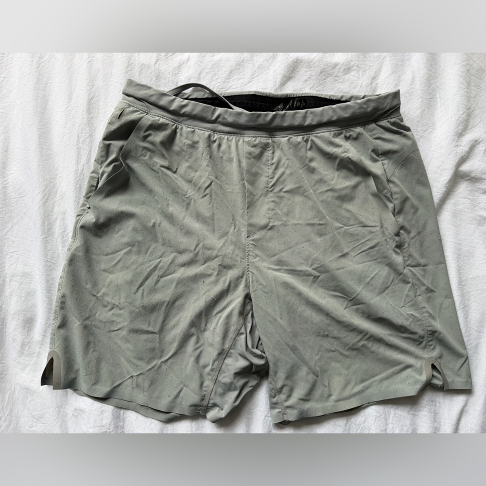Ten Thousand Light gray lined shorts medium 7 inch
